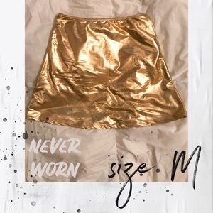 Kortni Jeane High-Waisted Metallic Gold Skirt